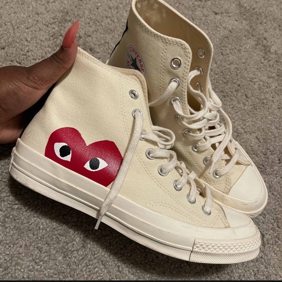 Comme des Garçons Play x Chuck
70 High 'Milk' 2015 - Picture 1 of 7
